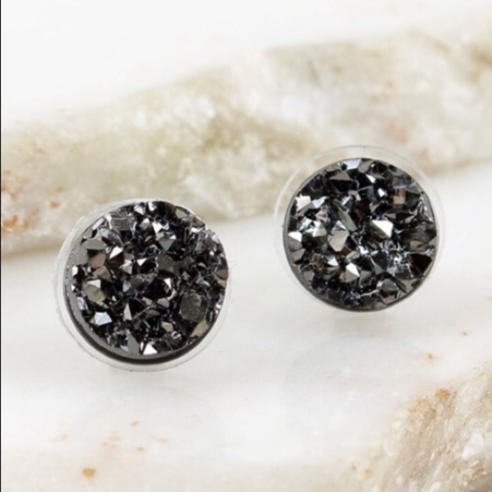 Druzy Sparkling Black Stud Earrings